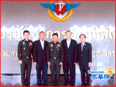 波乍仑攀集团关怀卫国战士捐赠千套棉毯御寒