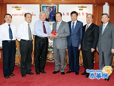 吉林省经济技术合作局代表团访问中总 刘锦庭主席亲切会见王为民副局长一行 副主席林楚钦及陈锡源刘秉青出席热情接待代表团    王为民副局长报告吉林东北亚投贸博览会相关情况