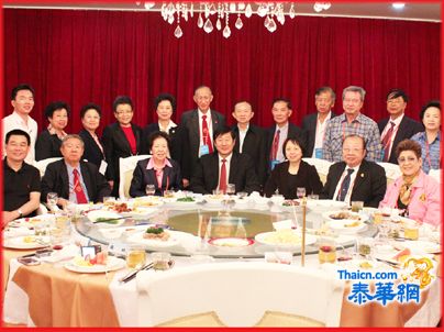 梁冰主席率团赴银川参加外派教师工作会议