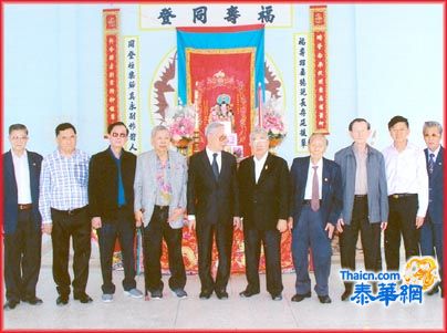 暹罗揭阳会馆隆重举行清明公祭先侨祀典 黄烈凯主持仪式郑雄熊张炳华蔡文忠林素良曾文穆陈锦泉等参祭