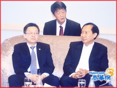 厦门华侨大学团访泰中文化经济协会 菩钦主席暨前国会主席尼空致迎词祝愿加强交流合作 徐西鹏校长和纪秀生副院长赵新城教授分别致词