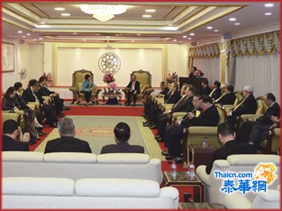 汕头市经贸代表团莅临访问泰国潮州会馆 黄迨光主席与刘文华局长举行友好座谈会 副主席徐惠深马龙辉萧鸿洽徐光辉陈灿泰及蔡华民李振钦王森丰萧俊杰李创福倪武龙