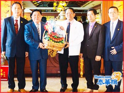 泰國中國商會主席蘇錦選宴請喃塔越猜祝賀新年 趙楚傑賈完亢劉賜發等出席宴會暢敘友情