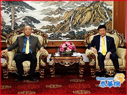 广东潮商会常务副会长廖赞洪访问泰国中华总商会 向林楚钦主席李桂雄副主席及林兆祥等祝贺新年宾主互致新年祝福
