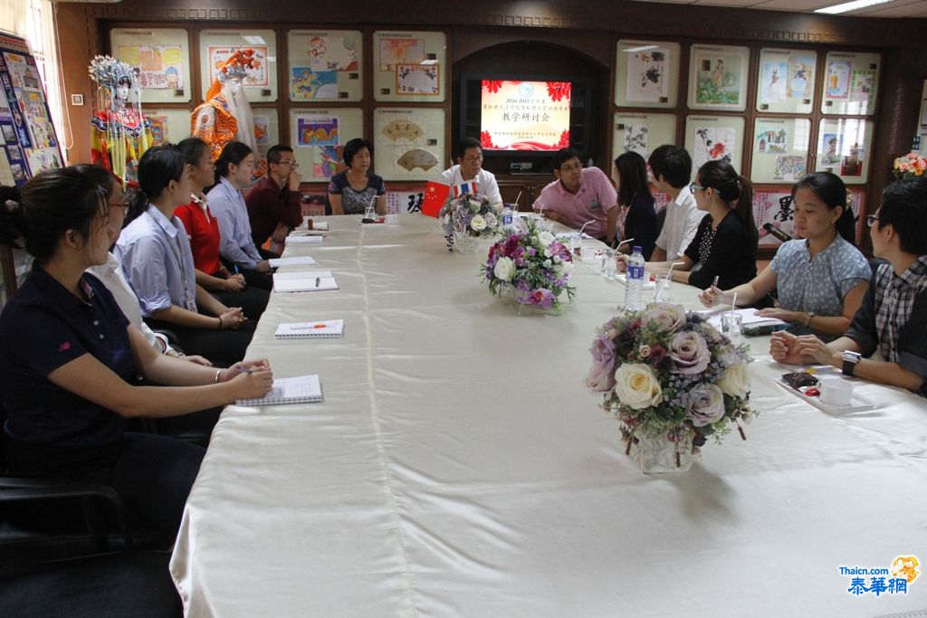 曼松德孔子学院志愿者教师熔铸中泰文化交流桥梁