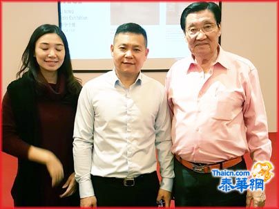 蔡义批参加成都《林中路》画展开幕礼