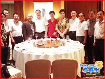 庄树发书记率普宁市果陇乡庄氏族亲团访泰联谊