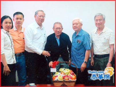 罗圴芳理事长等发动购地另建罗氏宗亲总会新会址 获永远名誉理事长罗智明大力支持捐助巨款一千万 继出资150万建置电梯后又一伟举 副理事长罗忠首擎义旗特献一千万